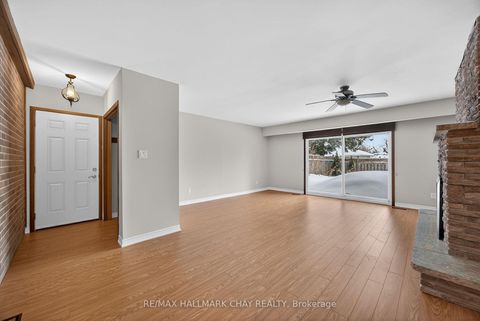 Photo 21 at 15 Curtiss Court, Grove East, Barrie