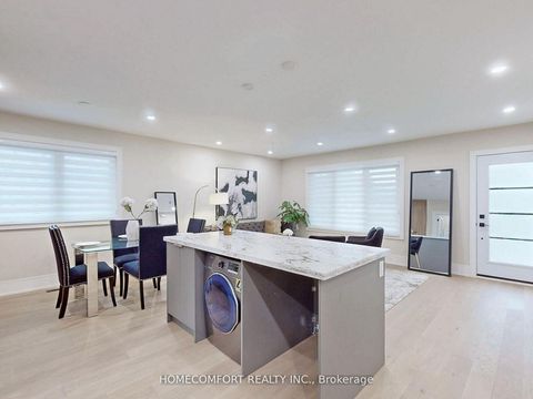 Photo 11 at 270 Brighton Avenue, Bathurst Manor, Toronto