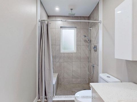 Photo 23 at 270 Brighton Avenue, Bathurst Manor, Toronto