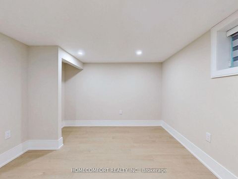 Photo 30 at 270 Brighton Avenue, Bathurst Manor, Toronto