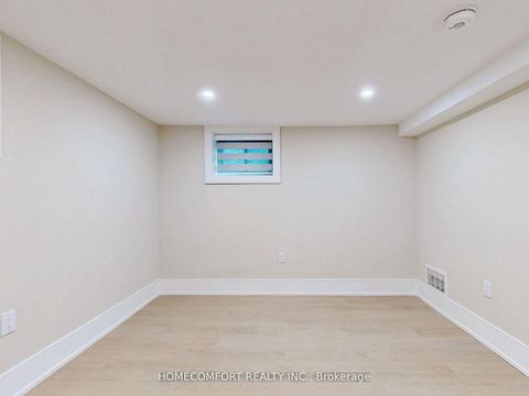 Photo 33 at 270 Brighton Avenue, Bathurst Manor, Toronto