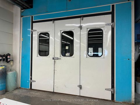 Photo 11 at 25 & 29 Milford Avenue, Amesbury, Toronto