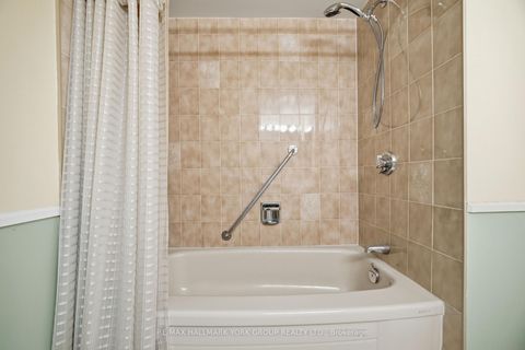 Photo 28 at 406 - 100 Observatory Lane, Observatory, Richmond Hill