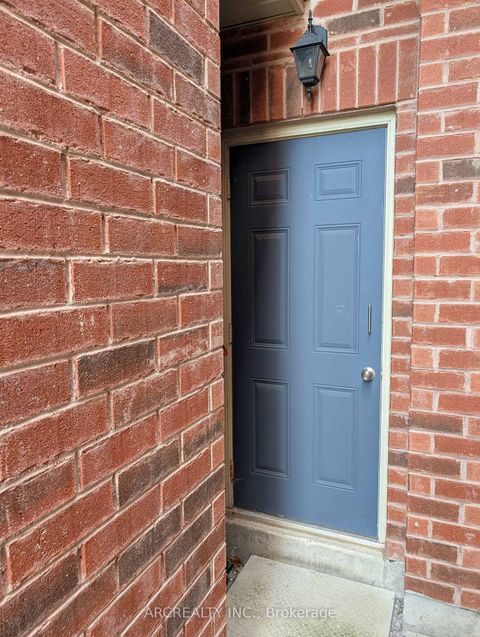 Photo 9 at 46 Betony Drive, Oak Ridges, Richmond Hill