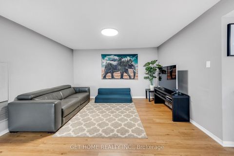 Photo 15 at 909 - 4725 Sheppard Avenue E, Malvern West, Toronto