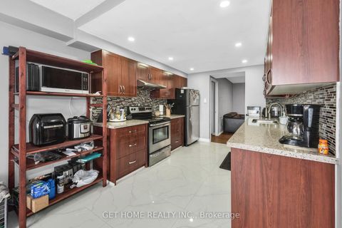 Photo 29 at 909 - 4725 Sheppard Avenue E, Malvern West, Toronto