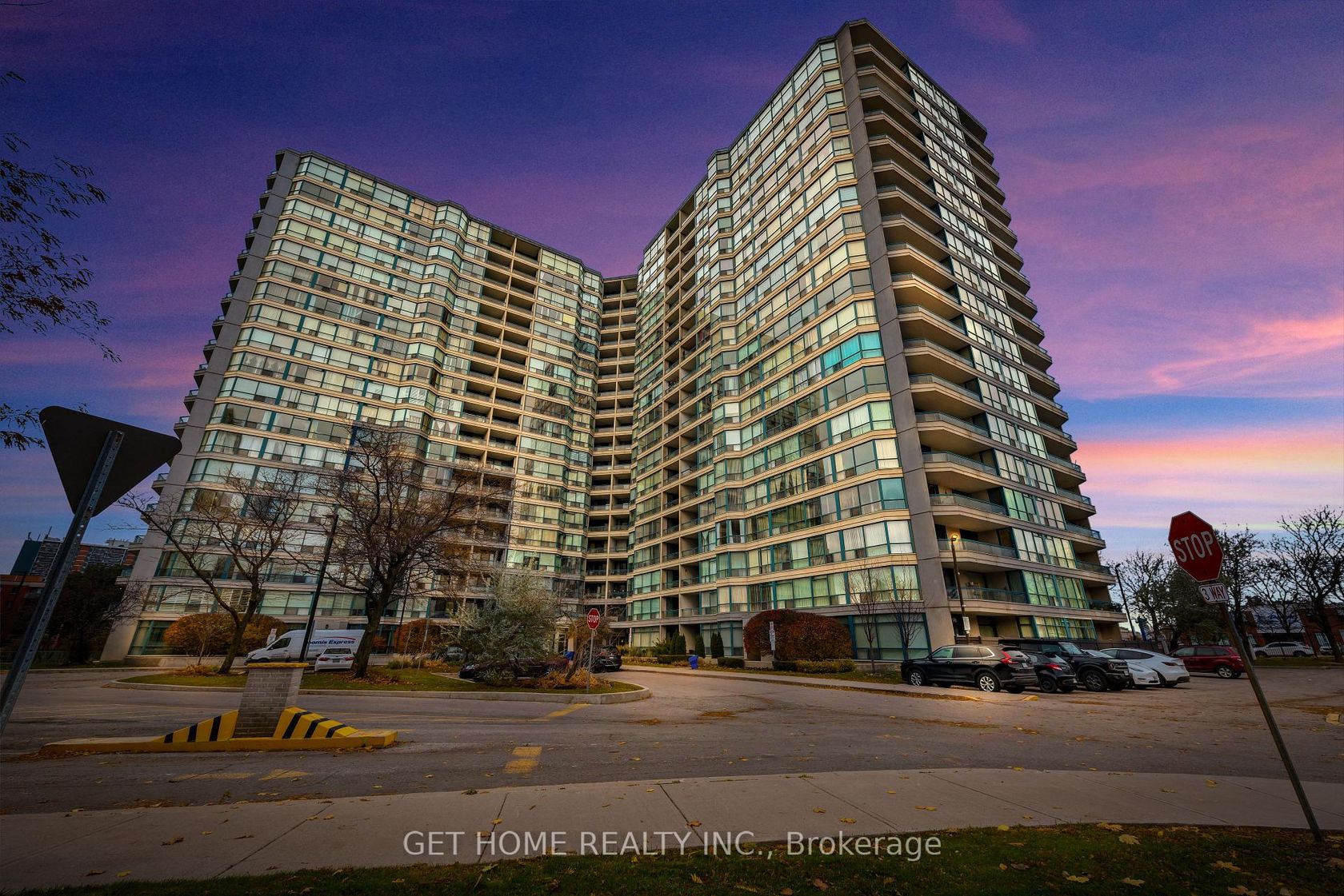 909 - 4725 Sheppard Avenue E, Malvern West, Toronto by Loree Meneguzzi Real Estate 909 - 4725 Sheppard Avenue E, Malvern West, Toronto