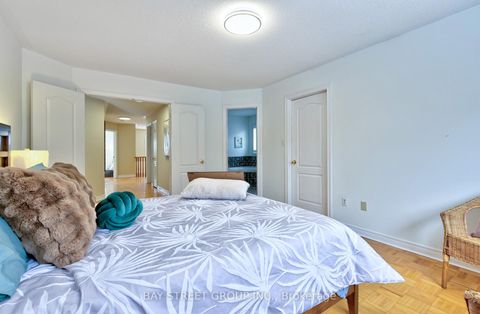 Photo 22 at 43 English Oak Drive, Oak Ridges Lake Wilcox, Richmond Hill