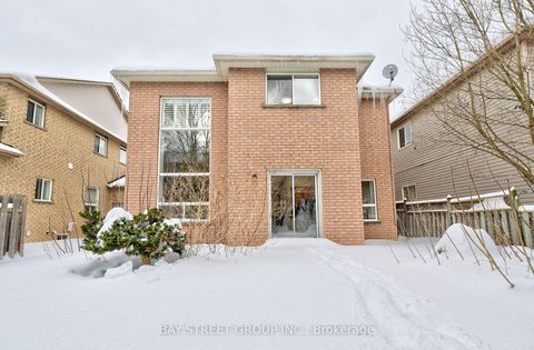 Photo 28 at 43 English Oak Drive, Oak Ridges Lake Wilcox, Richmond Hill