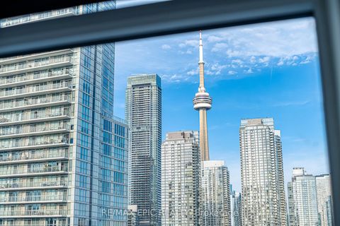 Photo 35 at 810 - 17 Bathurst Street, Waterfront Communities C1, Toronto