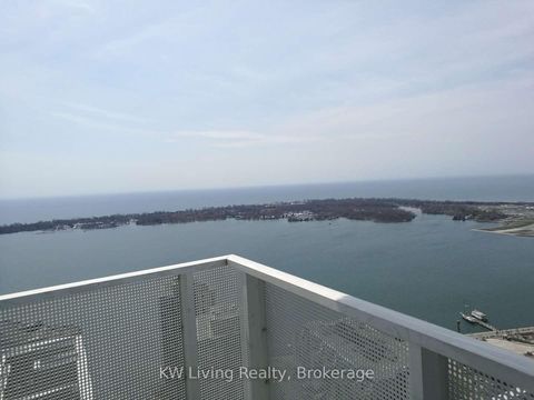 Photo 15 at 5810 - 100 Harbour Street, Waterfront Communities C1, Toronto