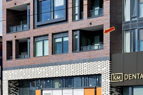 Photo 17 at 215 - 1808 St. Clair Avenue W, Pellam Park, Toronto