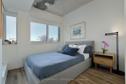 Photo 23 at 215 - 1808 St. Clair Avenue W, Pellam Park, Toronto