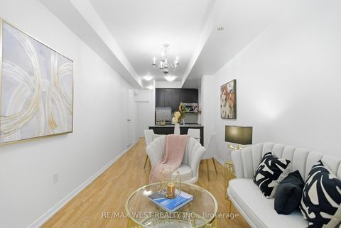 Photo 6 at 254 - 19 Coneflower Crescent, Branson, Toronto