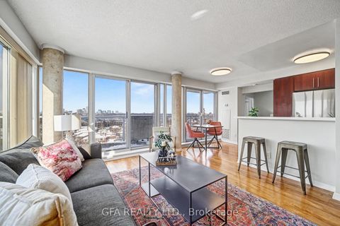 Photo 2 at 720 - 1040 The Queensway Street, City Centre West, Toronto