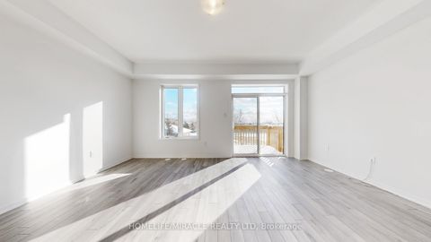 Photo 4 at 779 Heathrow Path, Samac, Oshawa