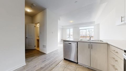 Photo 14 at 779 Heathrow Path, Samac, Oshawa