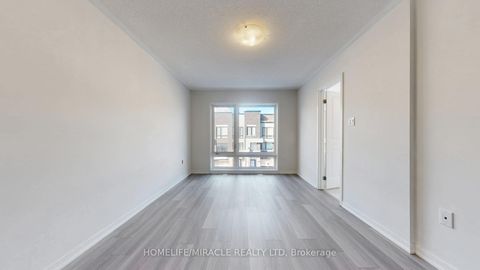 Photo 22 at 779 Heathrow Path, Samac, Oshawa