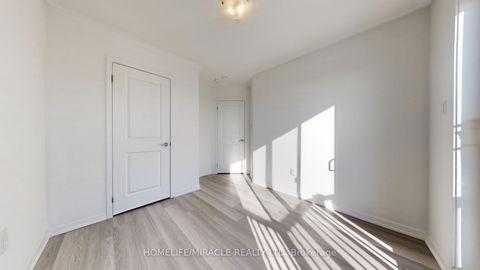 Photo 33 at 779 Heathrow Path, Samac, Oshawa