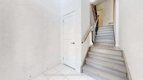 Photo 36 at 779 Heathrow Path, Samac, Oshawa