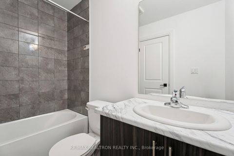 Photo 12 at 5 Haven Lane, Painswick South, Barrie