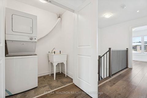 Photo 18 at 5 Haven Lane, Painswick South, Barrie