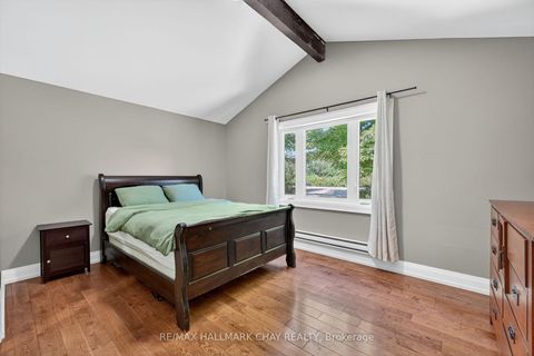 Photo 14 at 135 Big Bay Point Road, Rural Innisfil, Innisfil