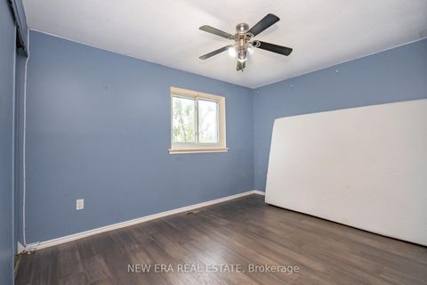 Photo 20 at 34 Lampman Lane, Letitia Heights, Barrie