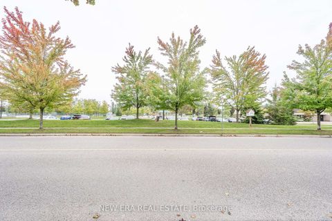 Photo 37 at 34 Lampman Lane, Letitia Heights, Barrie