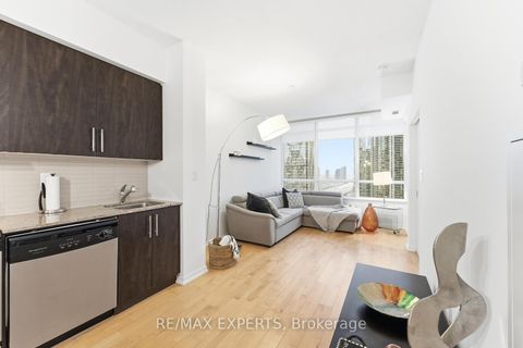 Photo 12 at 2405 - 55 Bremner Boulevard, Waterfront Communities C1, Toronto