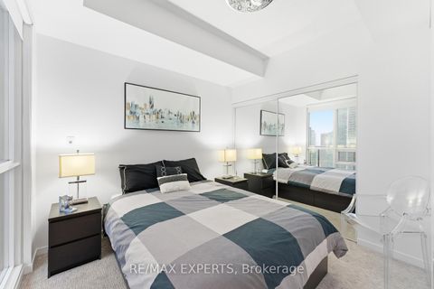 Photo 18 at 2405 - 55 Bremner Boulevard, Waterfront Communities C1, Toronto