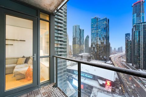 Photo 24 at 2405 - 55 Bremner Boulevard, Waterfront Communities C1, Toronto