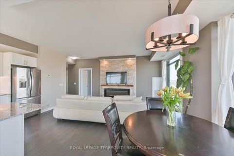 Photo 10 at 508 - 2522 Keele Street, Maple Leaf, Toronto