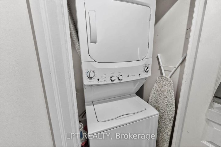 Photo 32 at 812 - 2083 Lake Shore Boulevard W, Mimico, Toronto