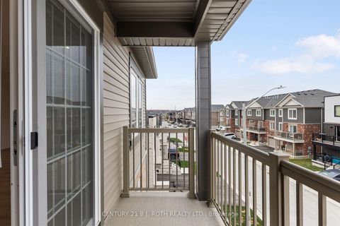 Photo 6 at 4 - 23 Hay Lane, Shore, Barrie