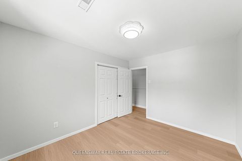 Photo 13 at 1268 15th Side Road, Rural King, King