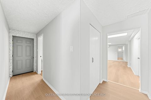 Photo 26 at 1268 15th Side Road, Rural King, King