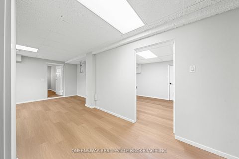 Photo 29 at 1268 15th Side Road, Rural King, King