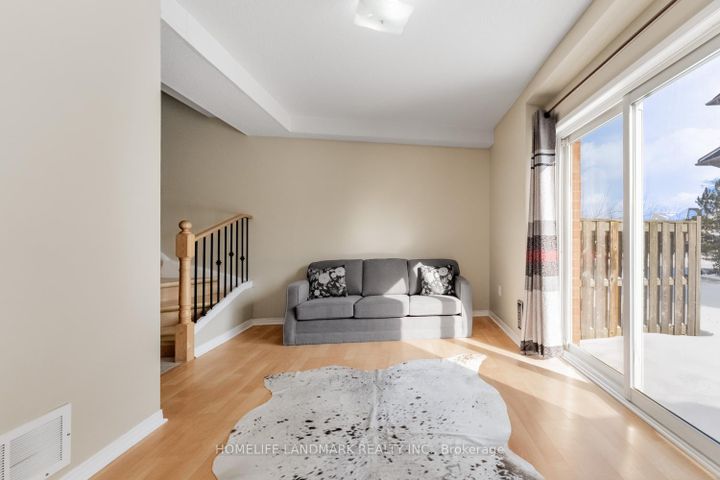 Photo 19 at 28 - 4950 Albina Way, Hurontario, Mississauga