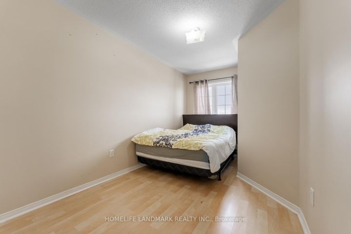 Photo 27 at 28 - 4950 Albina Way, Hurontario, Mississauga