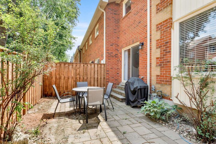 Photo 44 at 7 - 2006 Glenada Crescent, WC Wedgewood Creek, Oakville