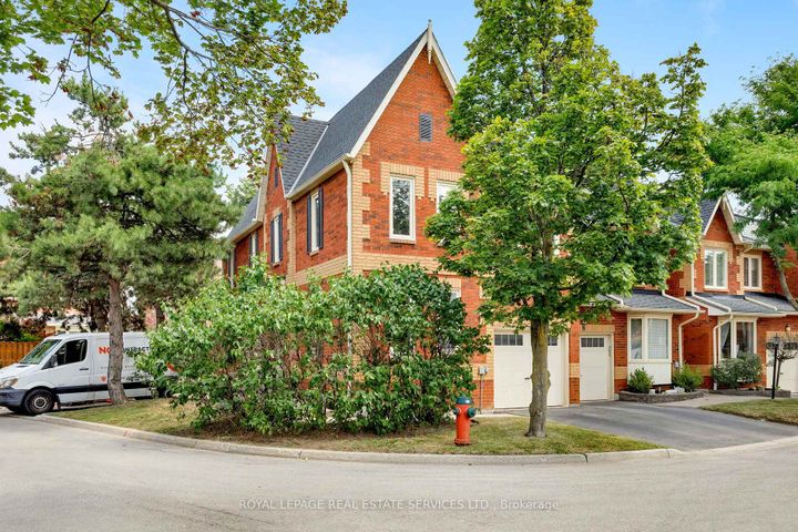 Photo 46 at 7 - 2006 Glenada Crescent, WC Wedgewood Creek, Oakville