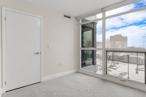 Photo 20 at 606 - 9 Valhalla Inn Road, City Centre West, Toronto