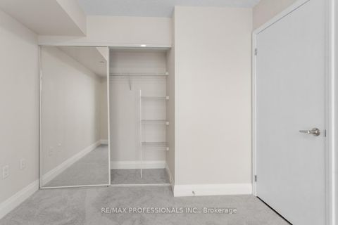 Photo 24 at 606 - 9 Valhalla Inn Road, City Centre West, Toronto