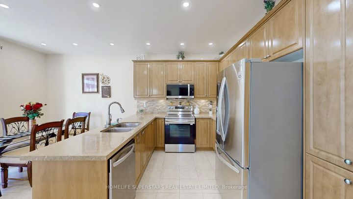 Photo 12 at 57 Quailvalley Drive, Wellington, Brampton