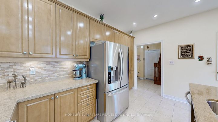 Photo 14 at 57 Quailvalley Drive, Wellington, Brampton