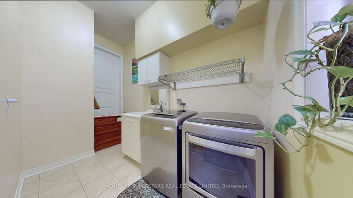 Photo 18 at 57 Quailvalley Drive, Wellington, Brampton