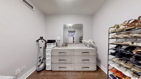 Photo 15 at 228 - 701 Sheppard Avenue W, Clanton Park, Toronto