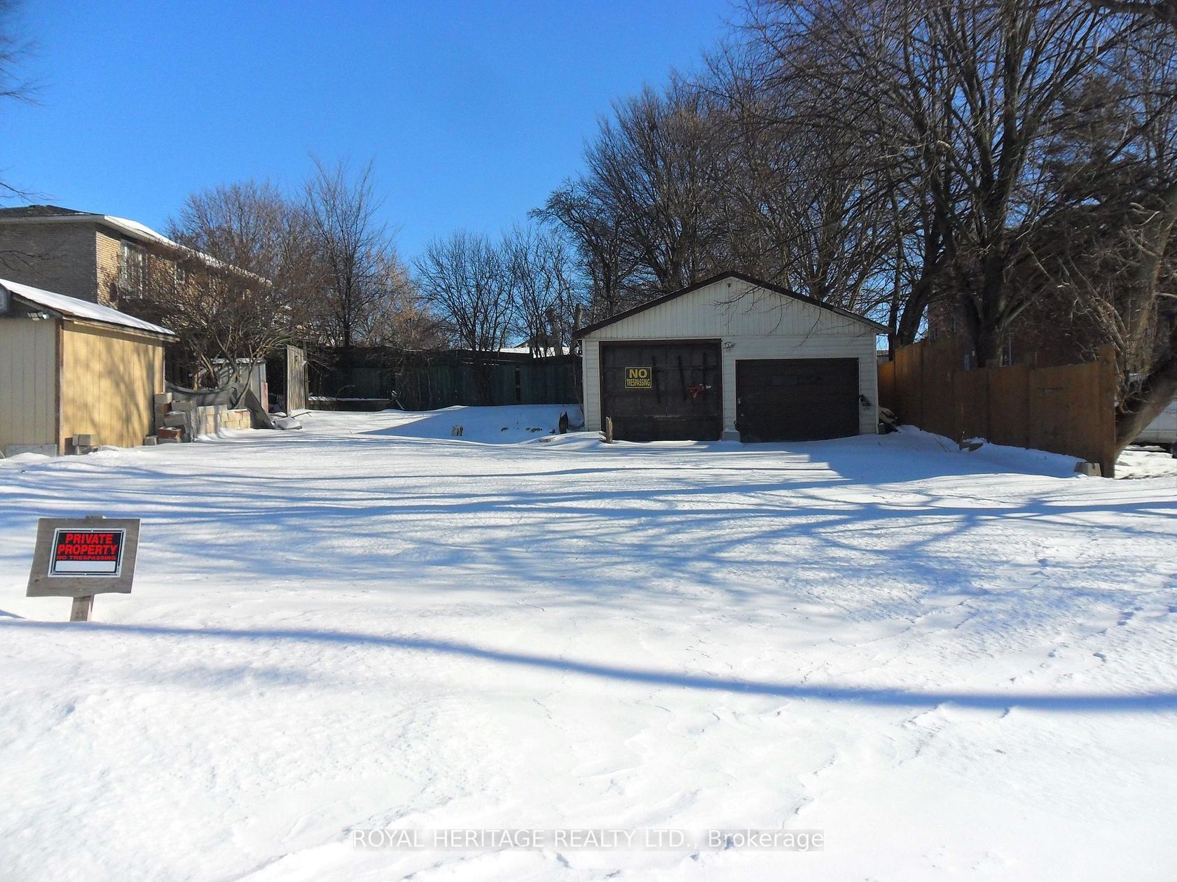 367 Centre Street S, Central, Oshawa 