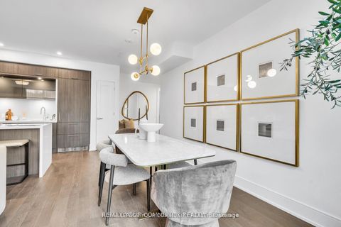 Photo 5 at 101 - 10 Inn on the Park Drive, Don Mills, Toronto